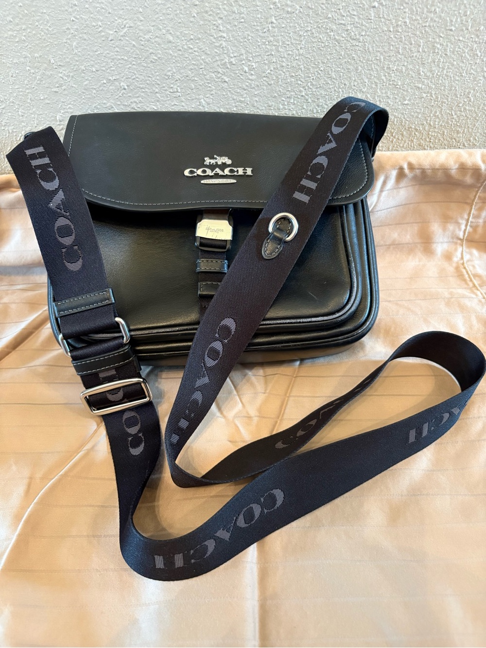 Coach Black Leather Pace Messenger Bag with Logo Strap